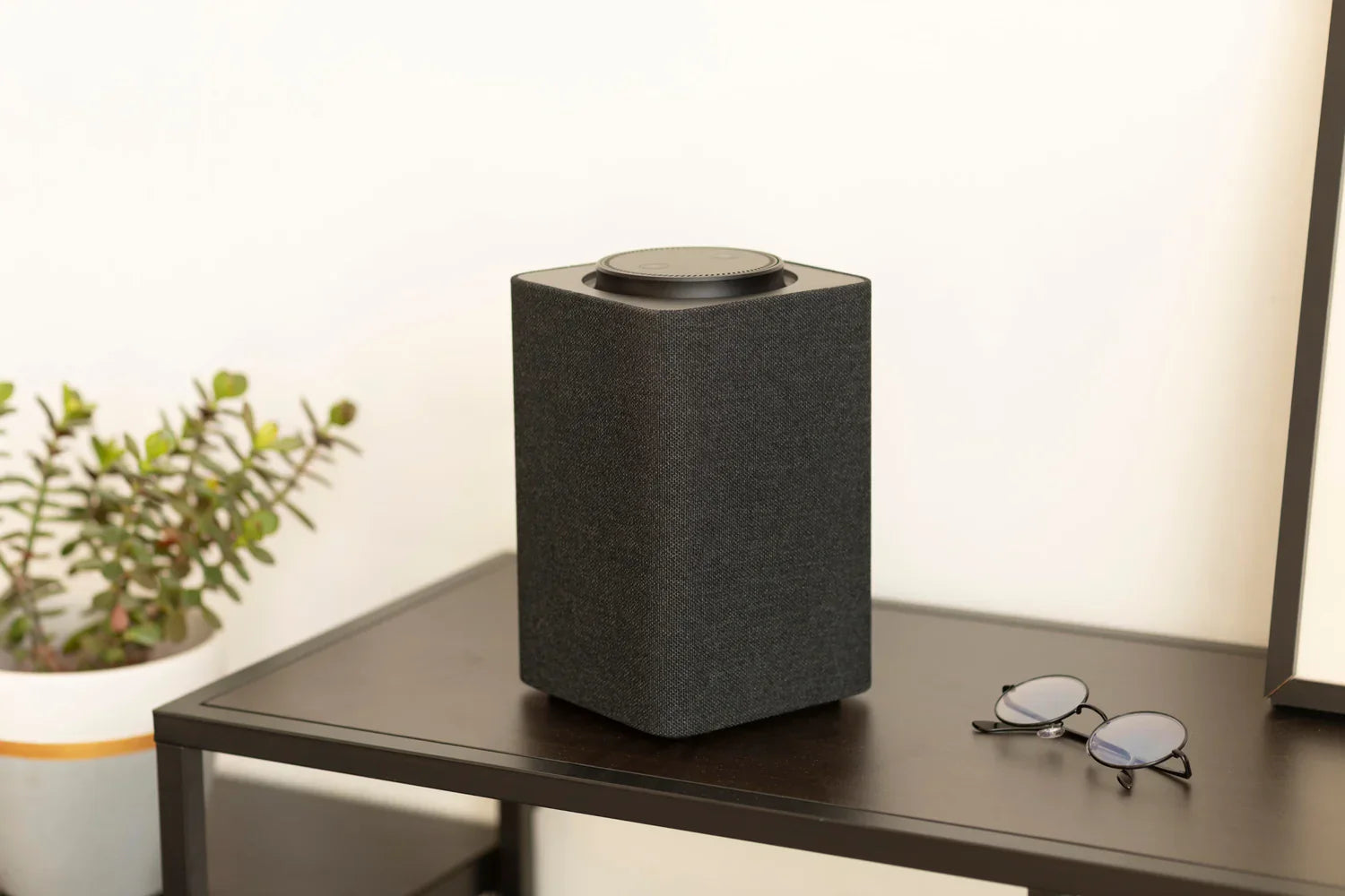 Bookshelf speakers